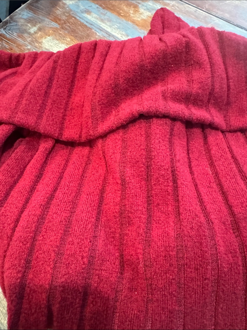 SHEIN Red Ribbed Off-Shoulder Knit Top - Picture 6 of 6